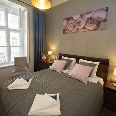 Orangehomes 4 Bdrm Apartment View To Synagogue Budapest Exterior foto